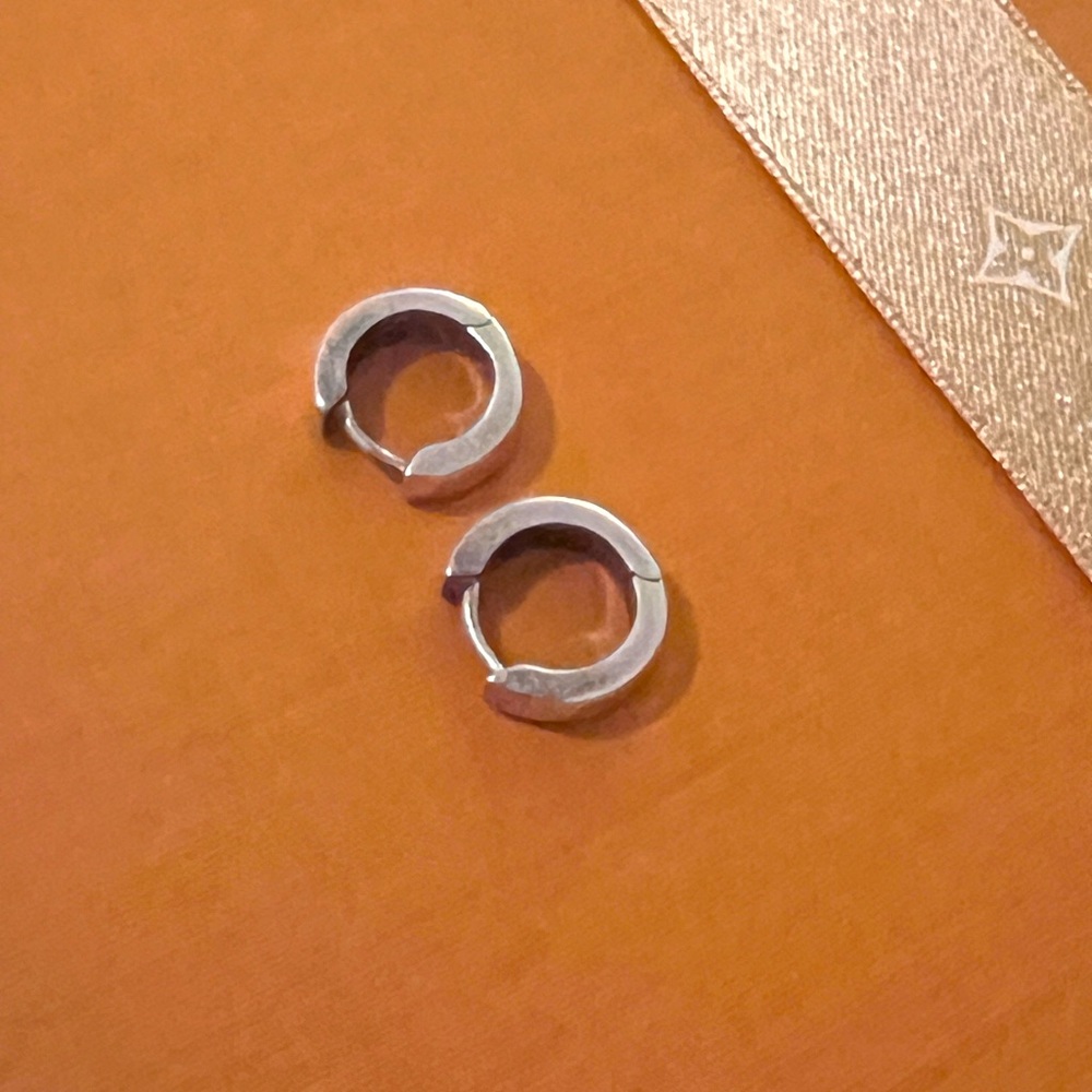 925 Silver Huggies Hoop Earrings